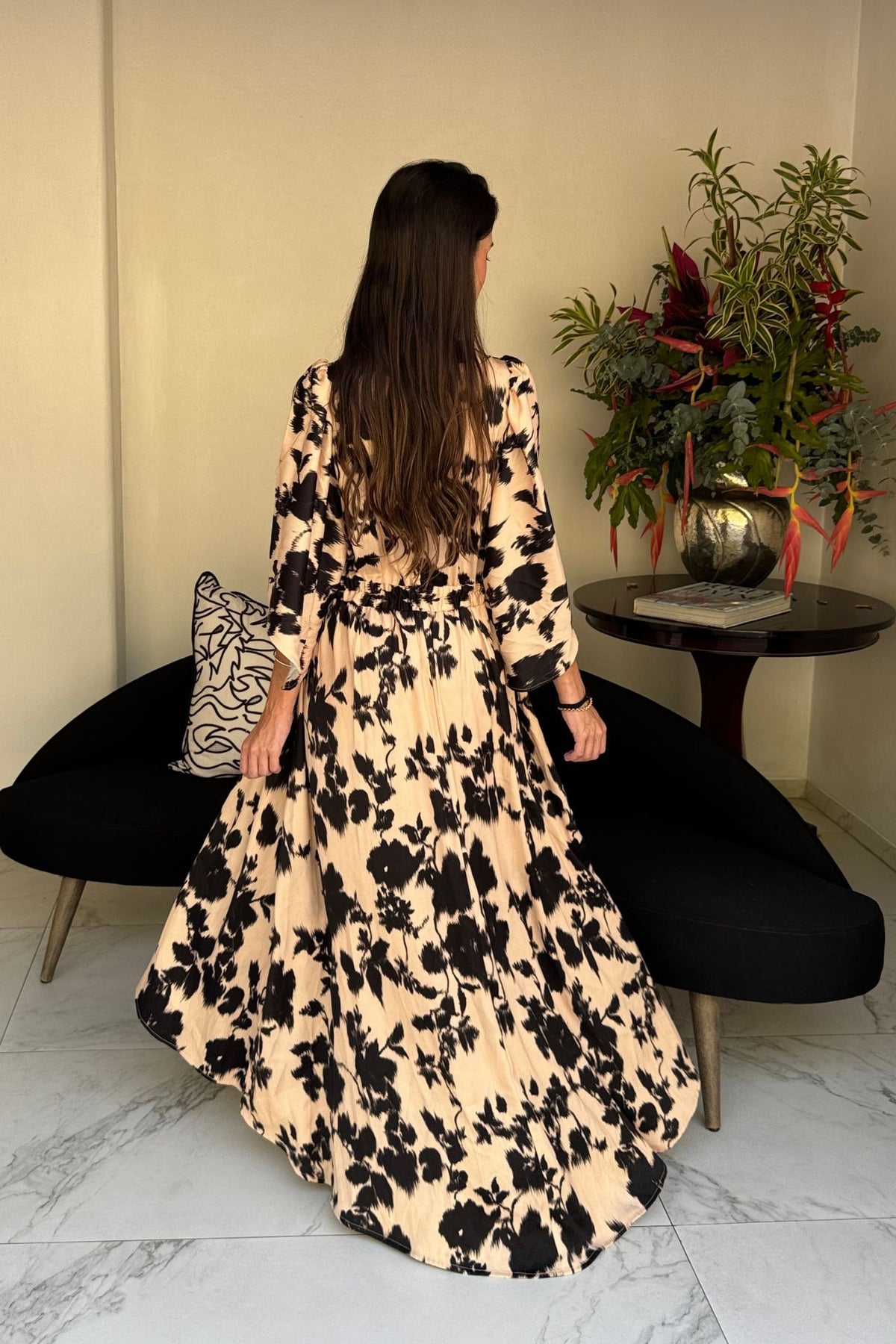 Vestido Alessia Negro Seda