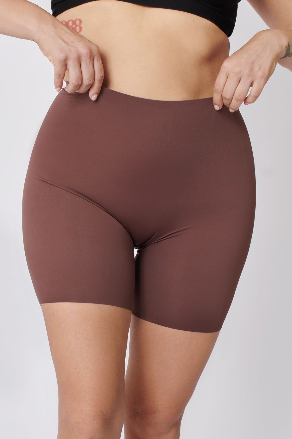 Short Modelador Marrón
