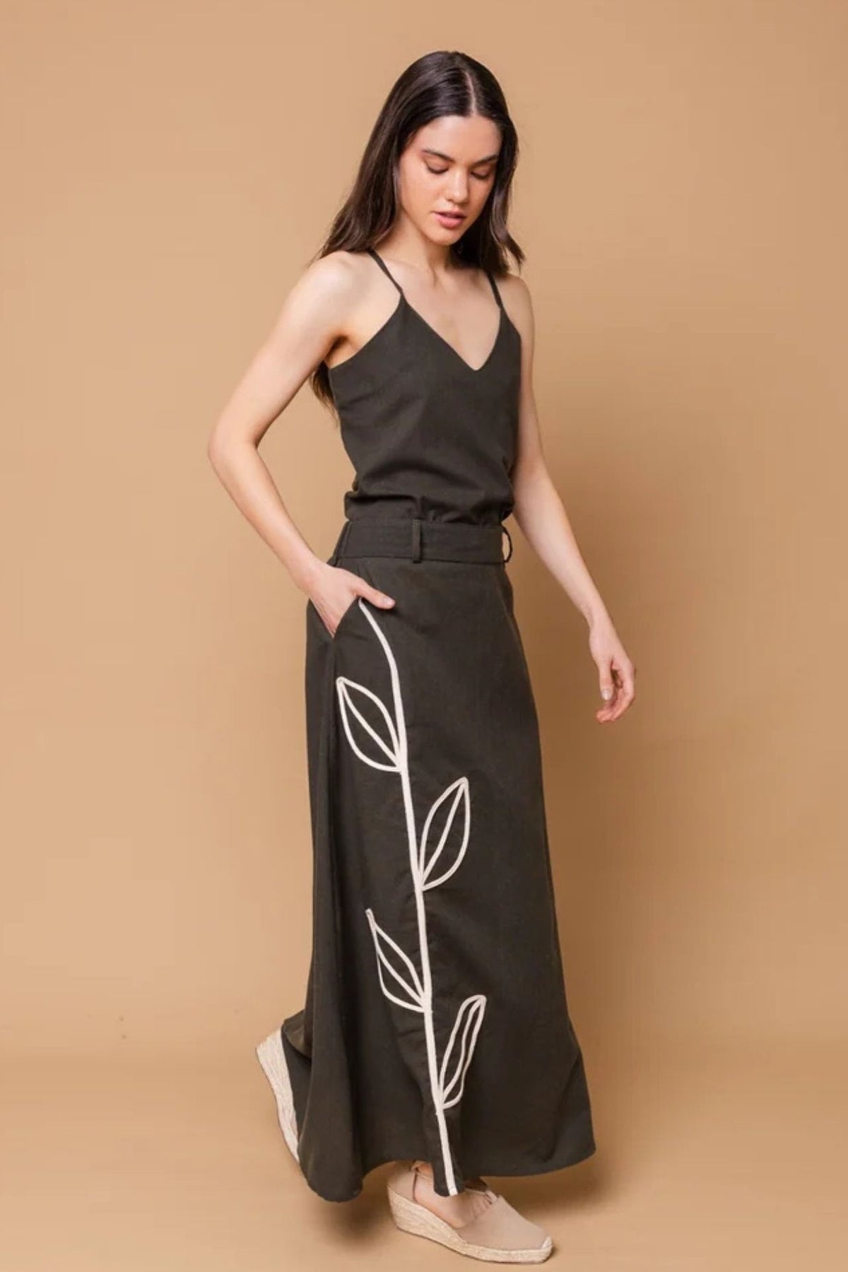 Falda Cora