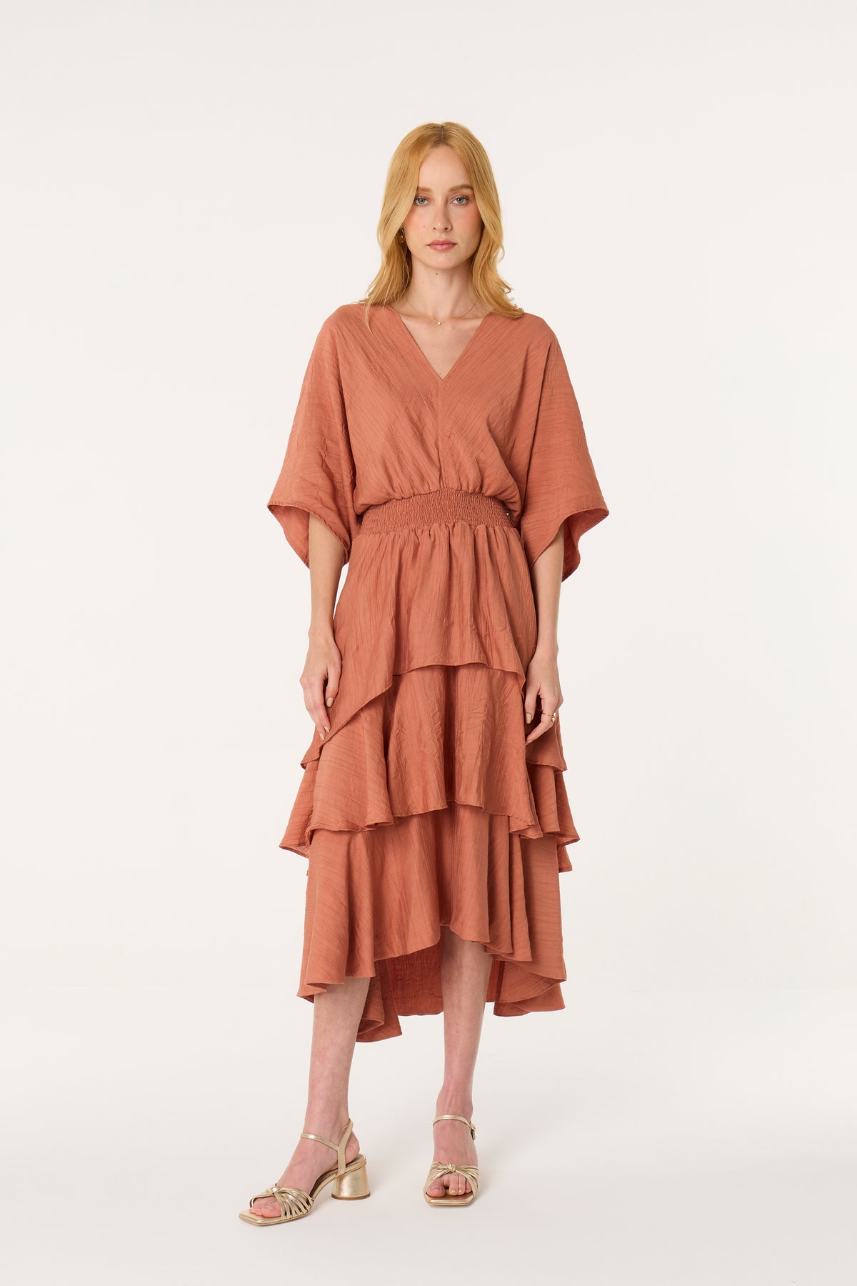 Vestido Midi Vuelos Arcilla