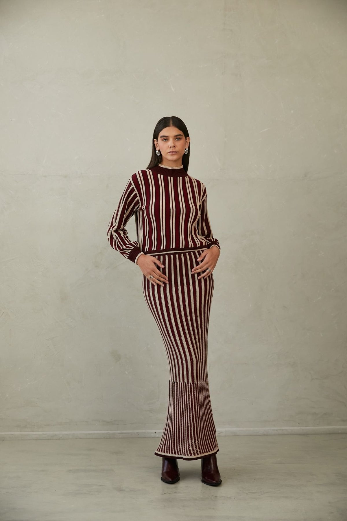 Falda Elene Vino