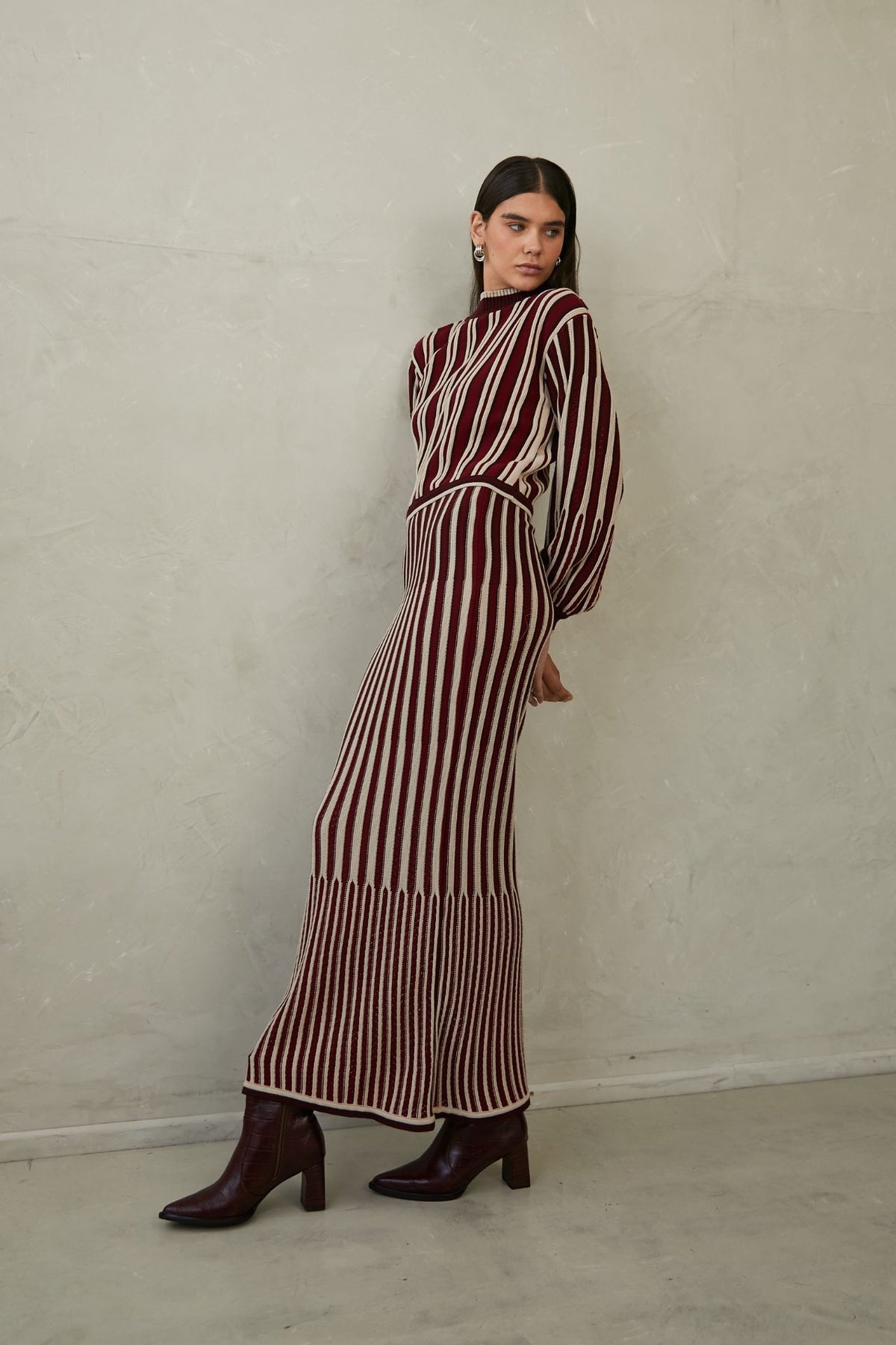 Falda Elene Vino