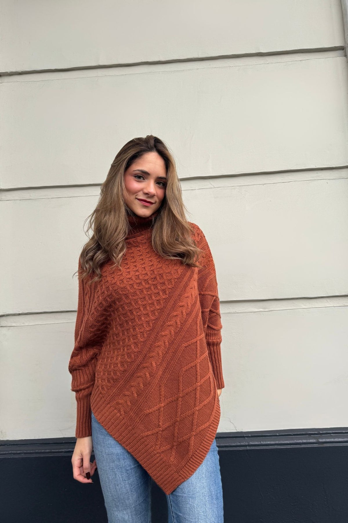 Poncho Viena