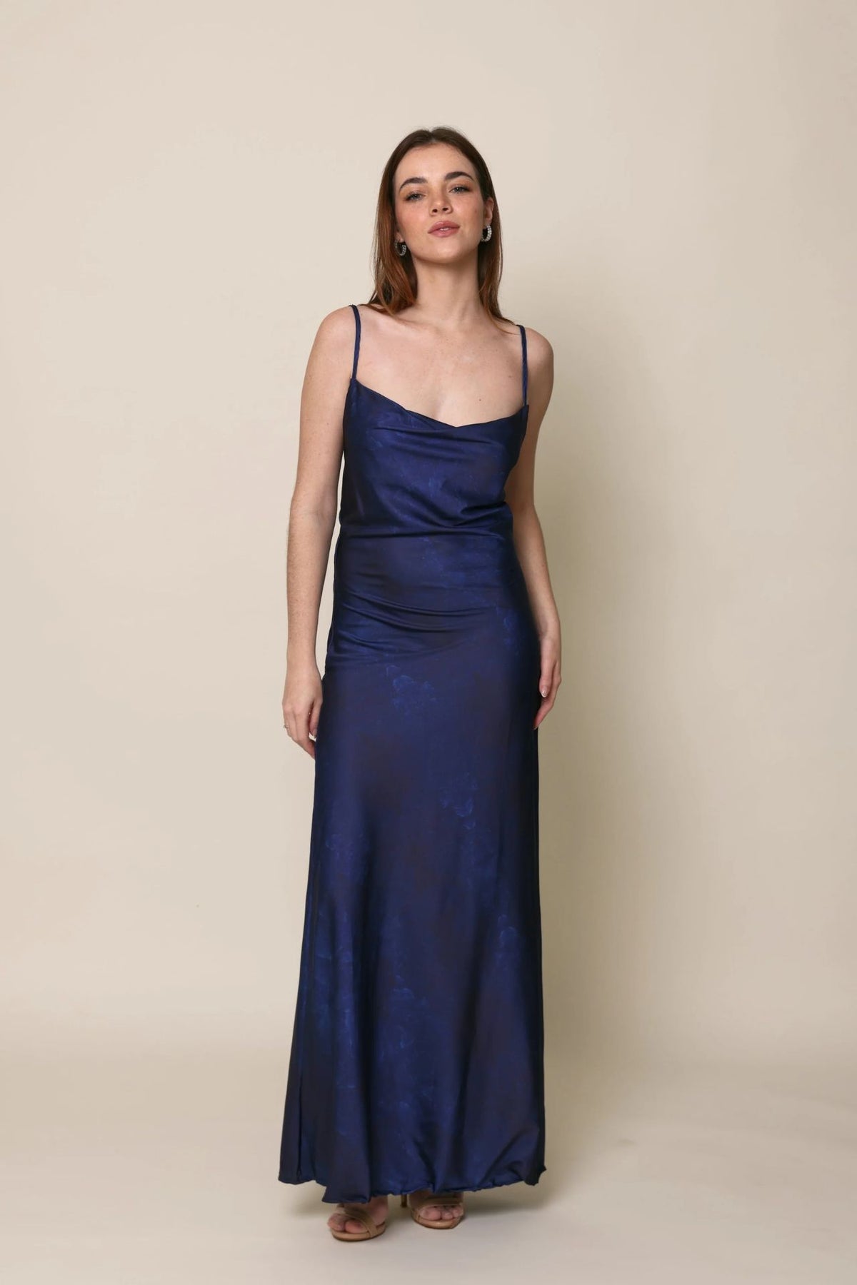 Vestido De Seda Azul Oscuro