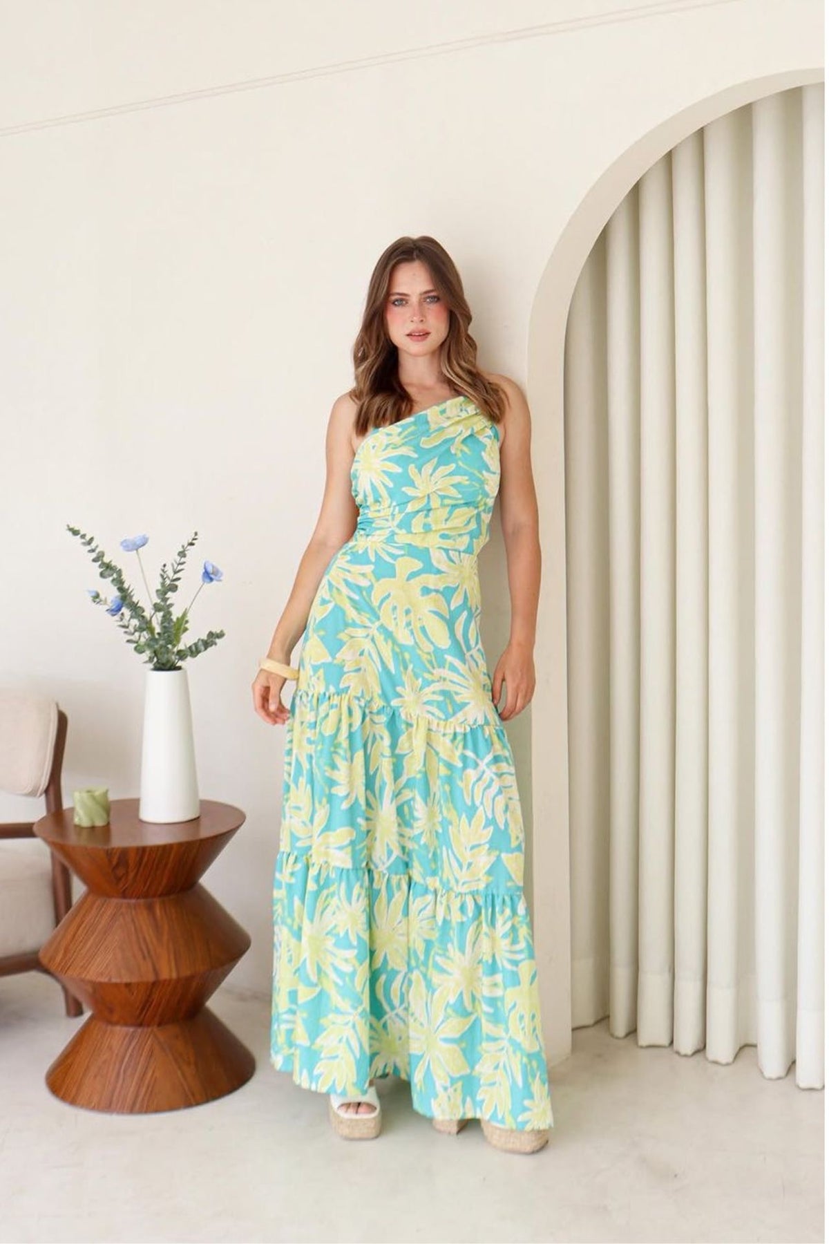 Vestido Almendra Turquesa