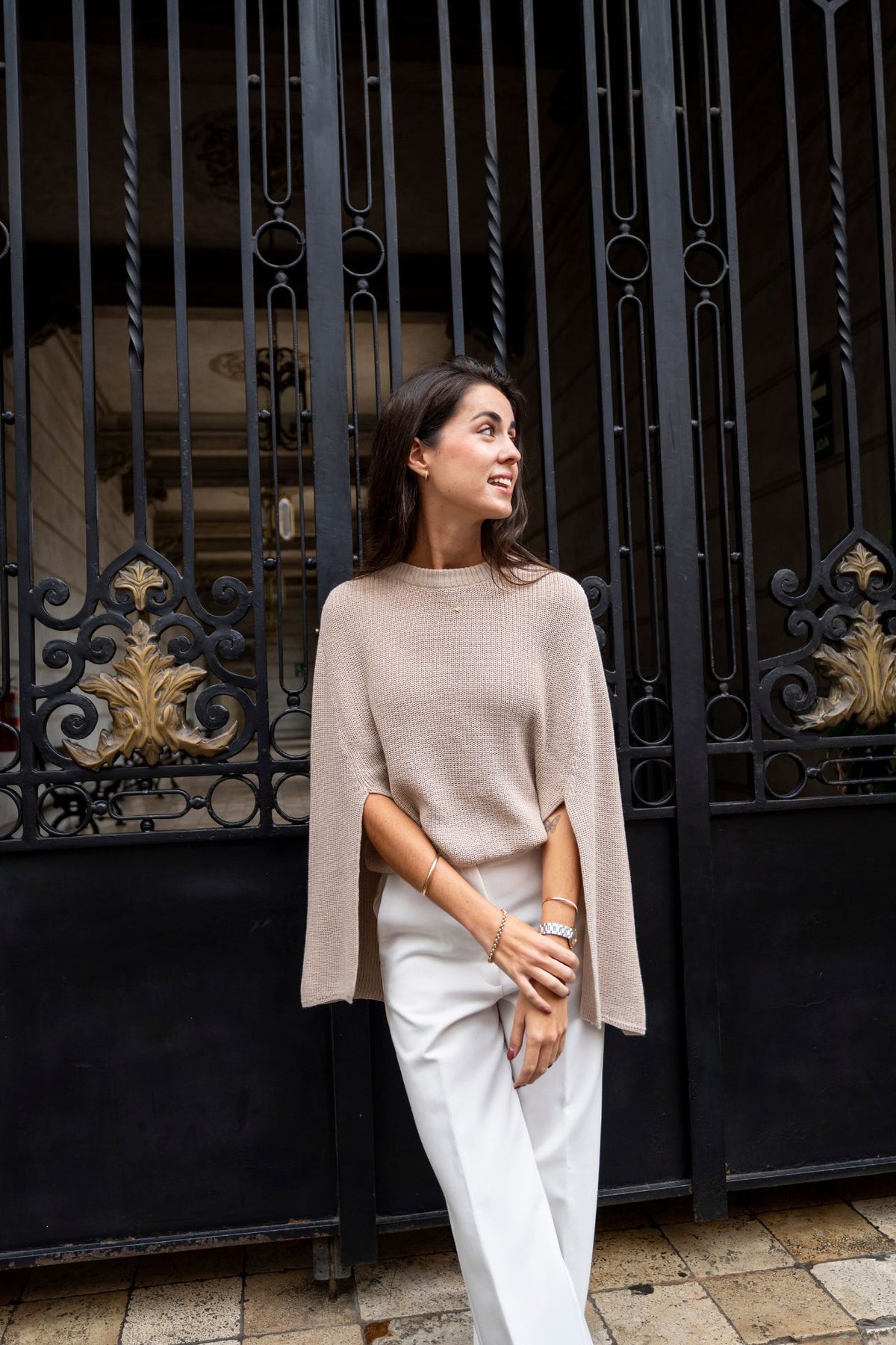 Capa Tejida Beige