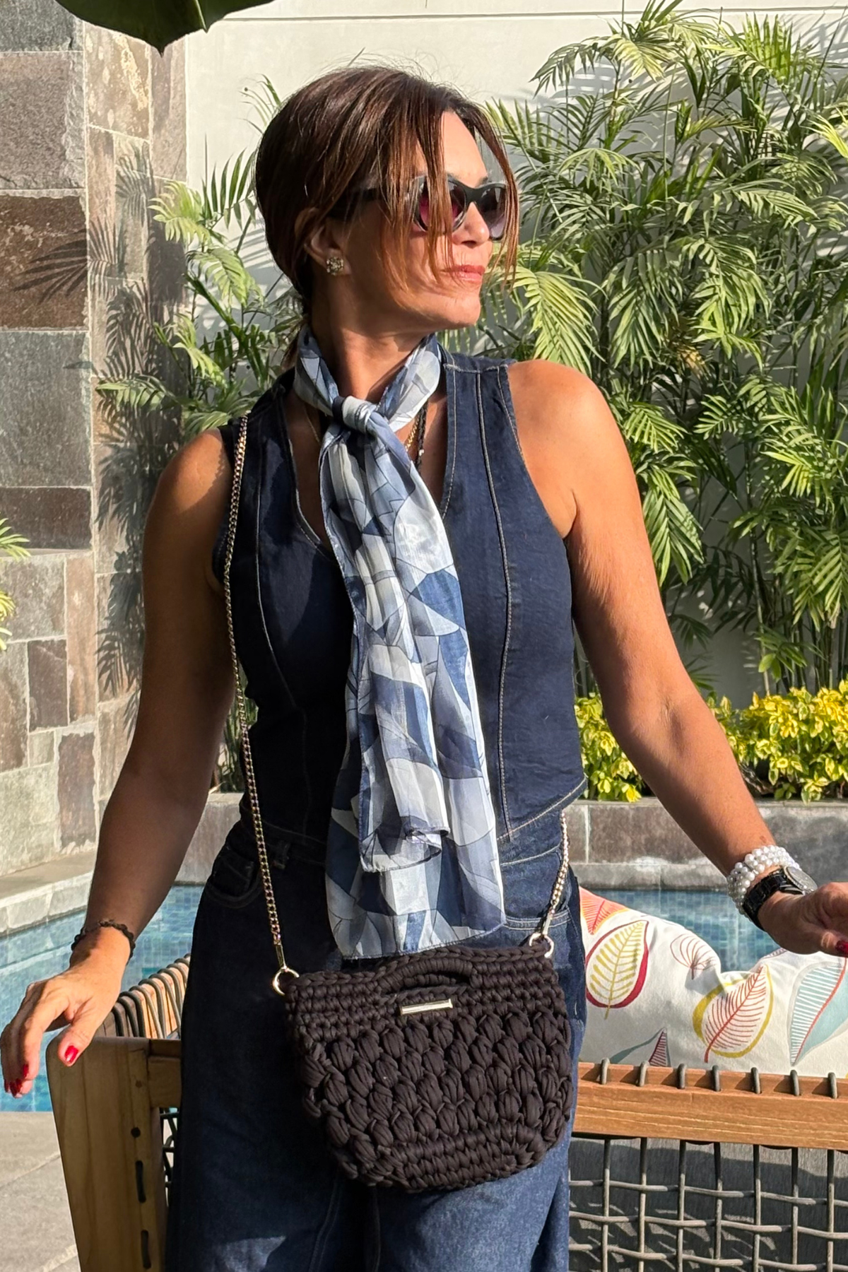 Cartera Queen V Negro