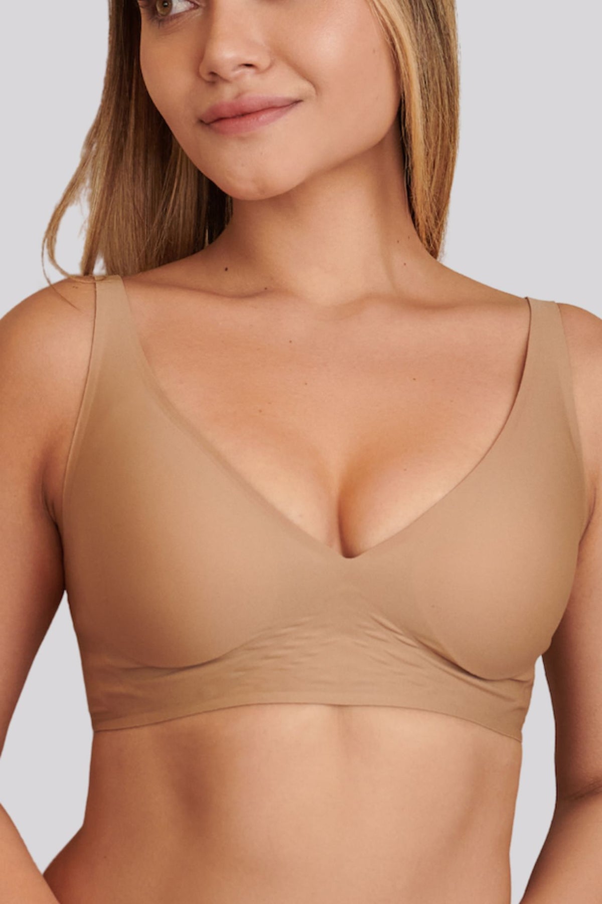 Sostén Escote Profundo Nude