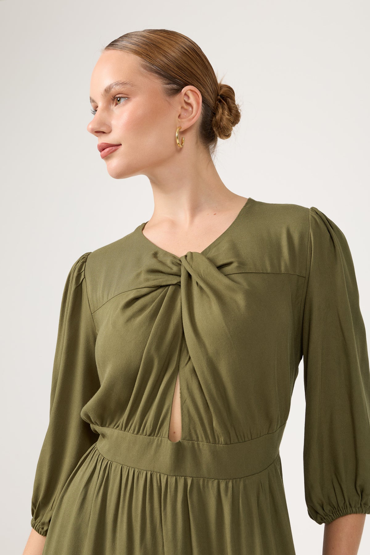 Vestido Knot Oliva